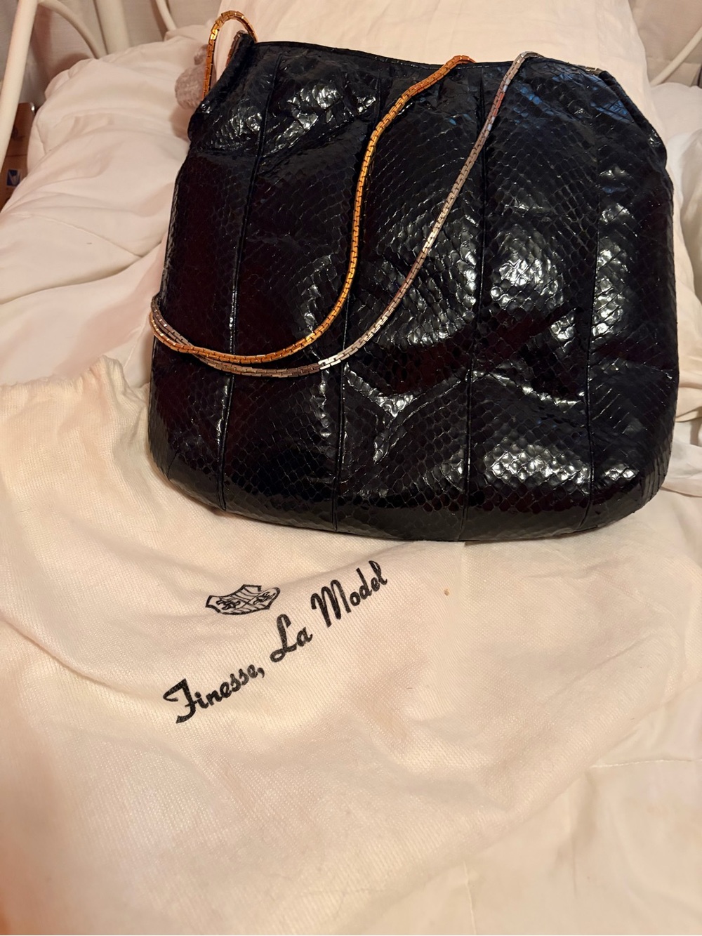 Finesse La Model Black Patent Python-Texture Shoulder Bag